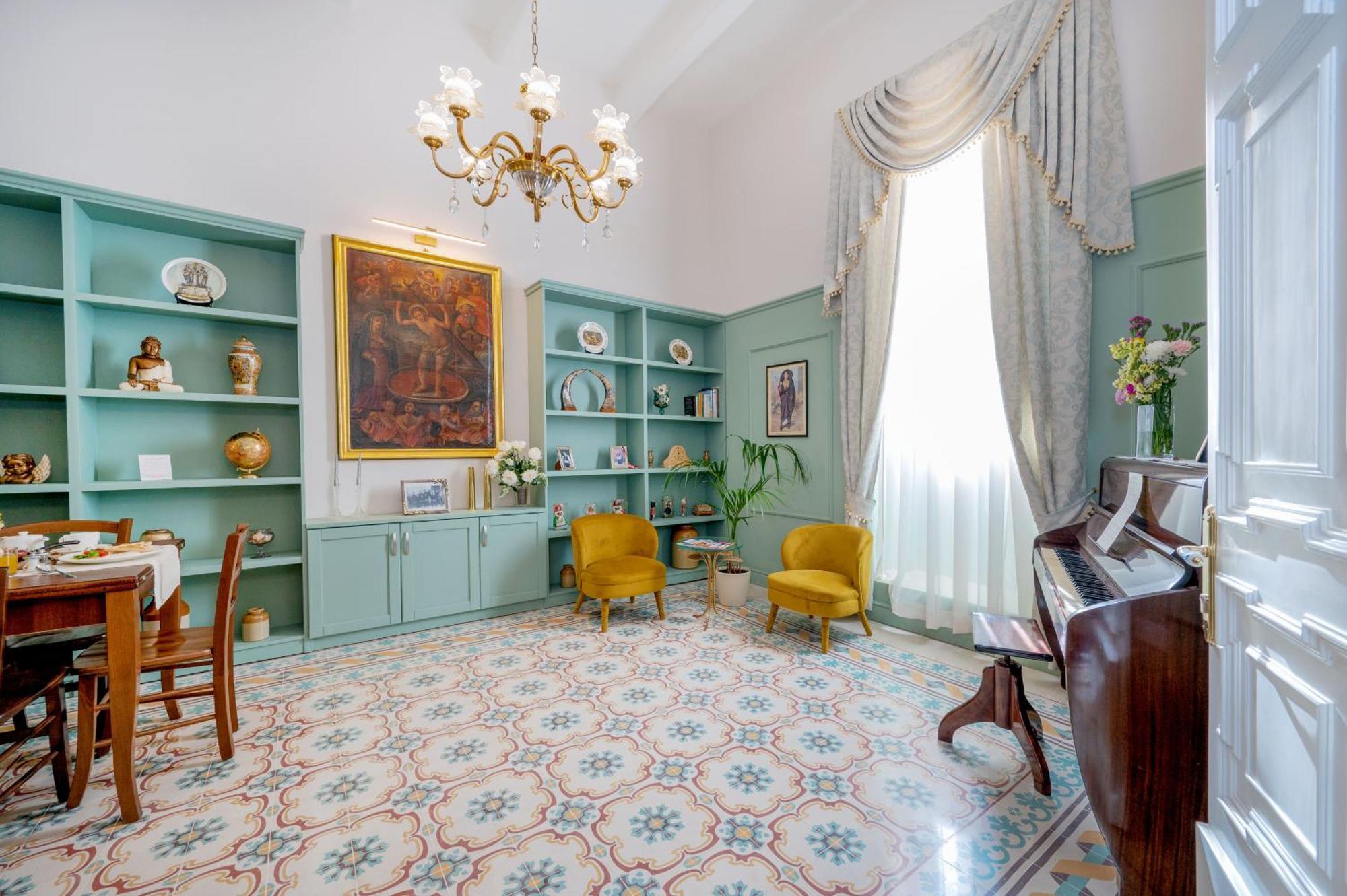 Ta' Dun Martin And Taz-Zija Bed And Breakfast Надур Екстериор снимка